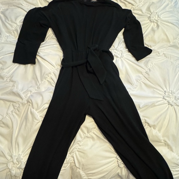 Stylish Black Jumpsuit - Picture 1 of 3